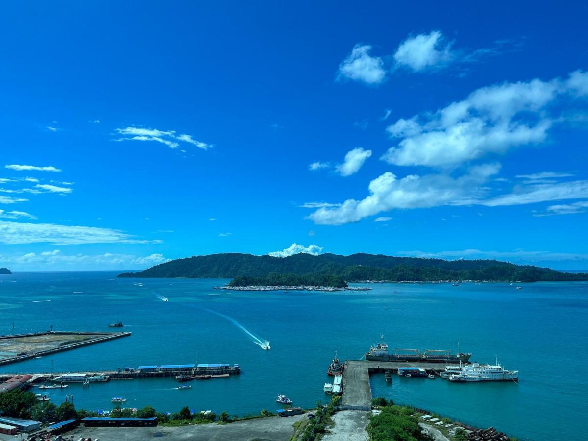 Jesselton Point Seaview Homestay Кота-Кинабалу Экстерьер фото