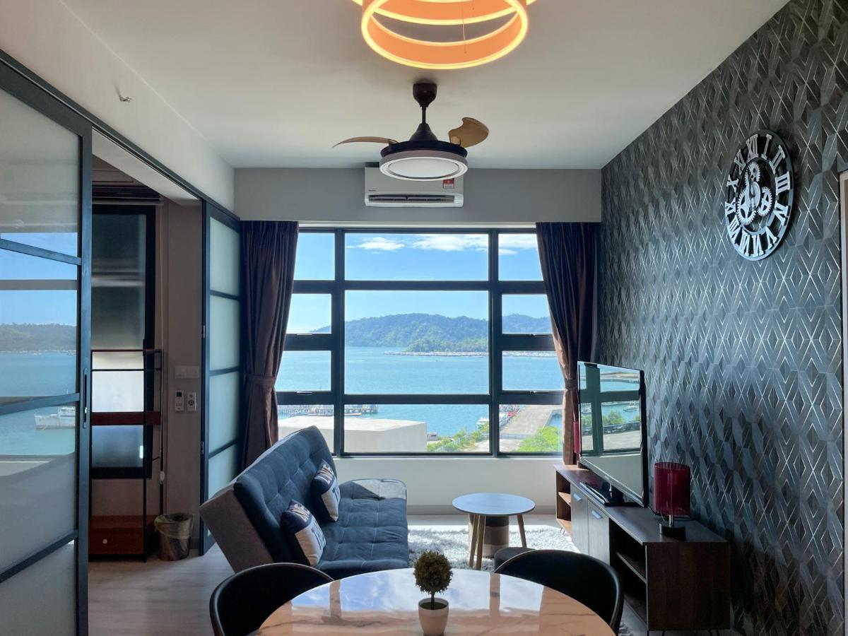 Jesselton Point Seaview Homestay Кота-Кинабалу Экстерьер фото